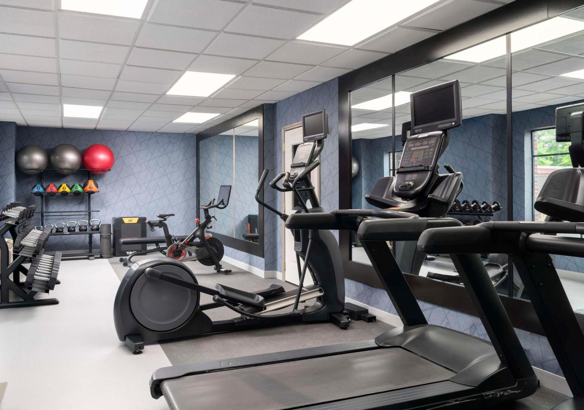 Homewood Suites By Hilton Hartford South-Glastonbury Екстериор снимка